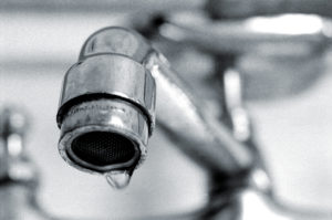 What Causes A Faucet To Leak Len The Plumber